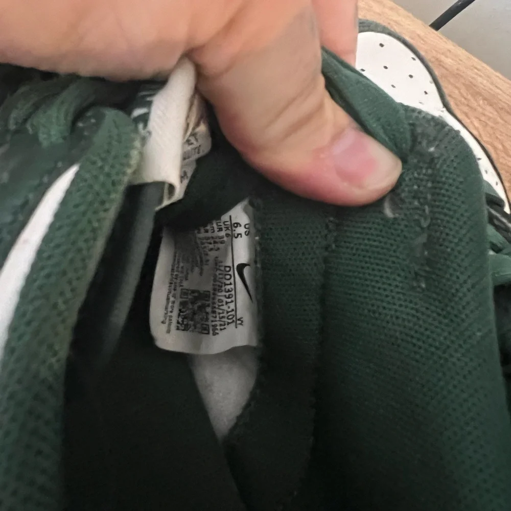 Nike Dunk Low Michigan State (6.5W) - Picture 8 of 12